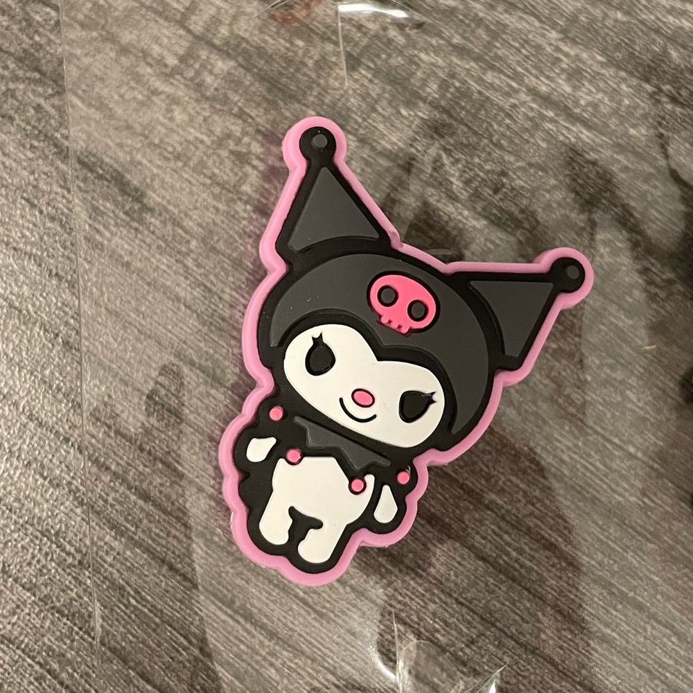 New hello kitty croc charm jibbitz